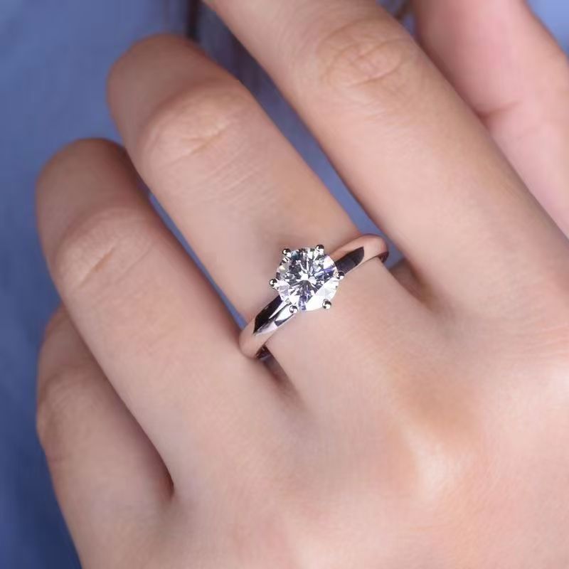 New simple high-drag six-prong wedding ring Moissanite ring women's wedding engagement ring